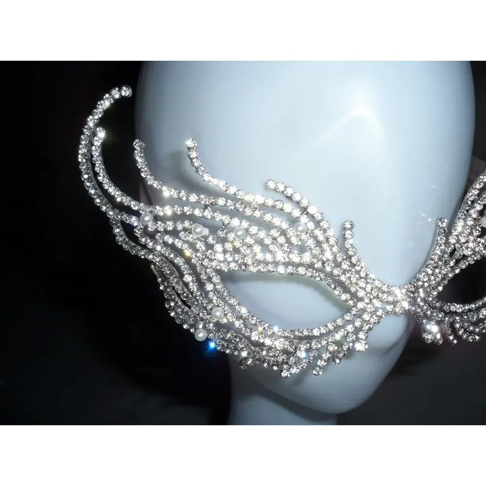 rhinestone mask, silver mask, bridal halloween masquerade ball costume mask